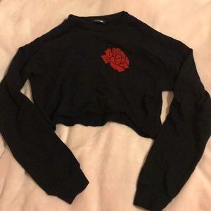 Fashion Nova red rose 🌹 crop top